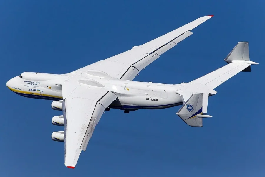 Antonov AN-225 Mriya